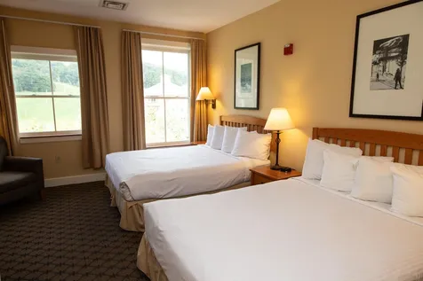 413/415 Qtr. I I Jackson Gore Inn Ludlow VT 05149