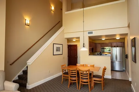 413/415 Qtr. I I Jackson Gore Inn Ludlow VT 05149