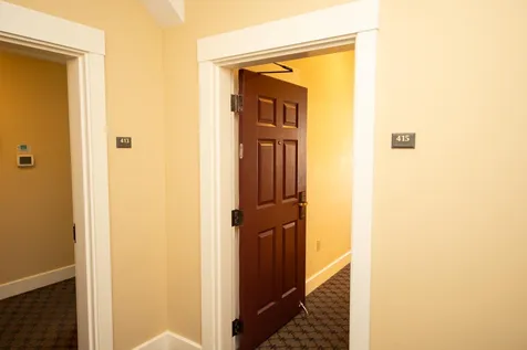 413/415 Qtr. I I Jackson Gore Inn Ludlow VT 05149