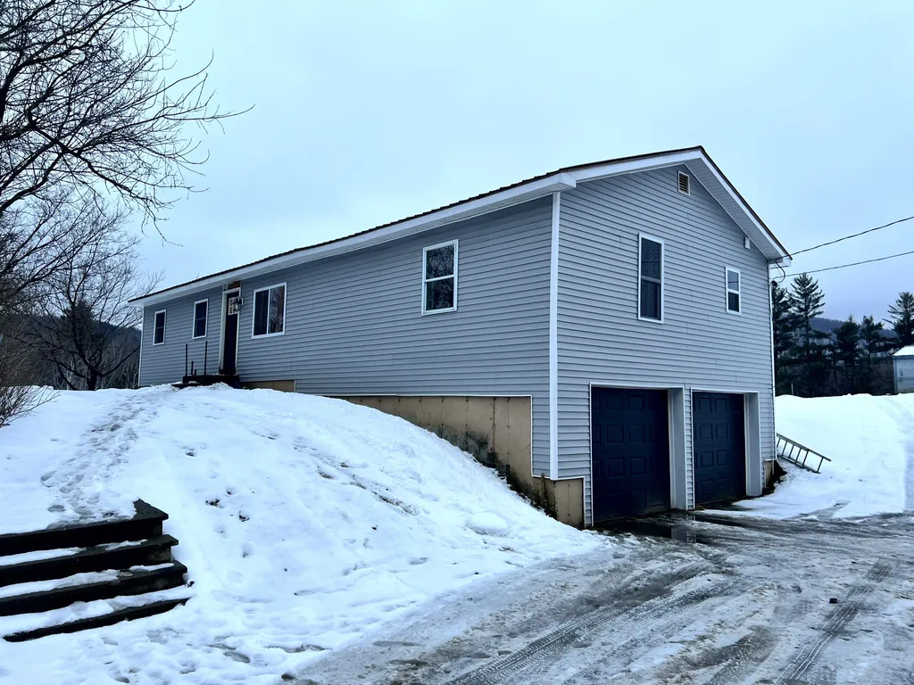 340 Vt Route 58 E Irasburg VT 05845