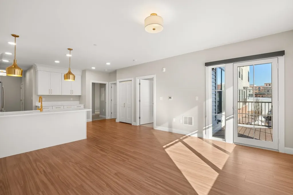 99 Foundry Place Portsmouth NH 03801