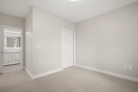 99 Foundry Place Portsmouth NH 03801