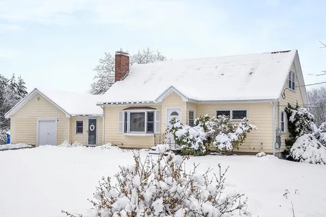 83 Litchfield Road Londonderry NH 03053
