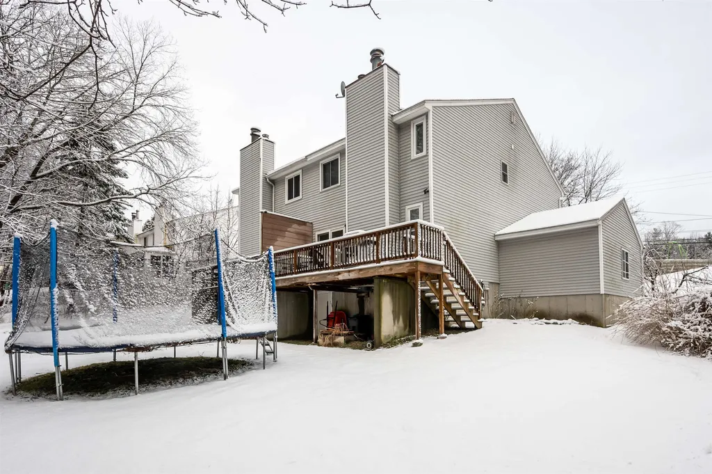28 Coe Drive Durham NH 03824