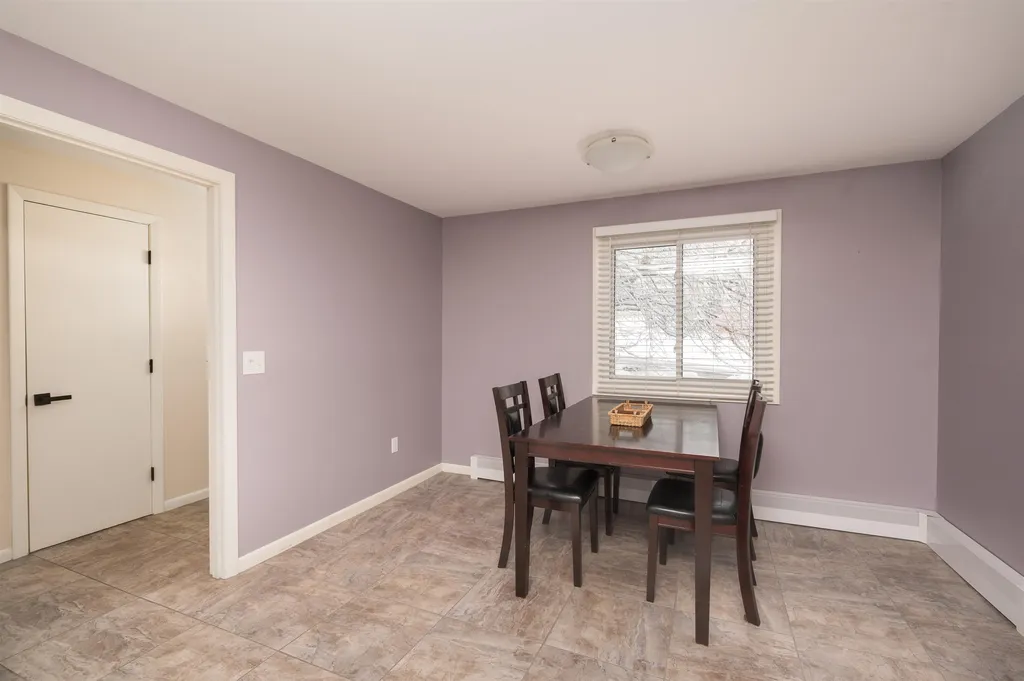 28 Coe Drive Durham NH 03824