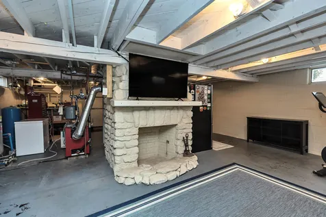 38 Walnut Hill Road Amherst NH 03031