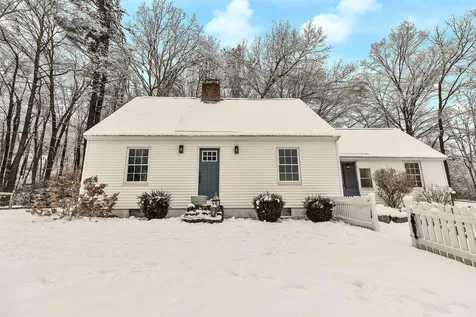 38 Walnut Hill Road Amherst NH 03031