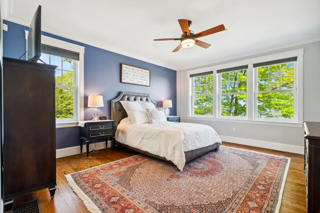 47 Lighthouse Cliffs Road Laconia NH 03246