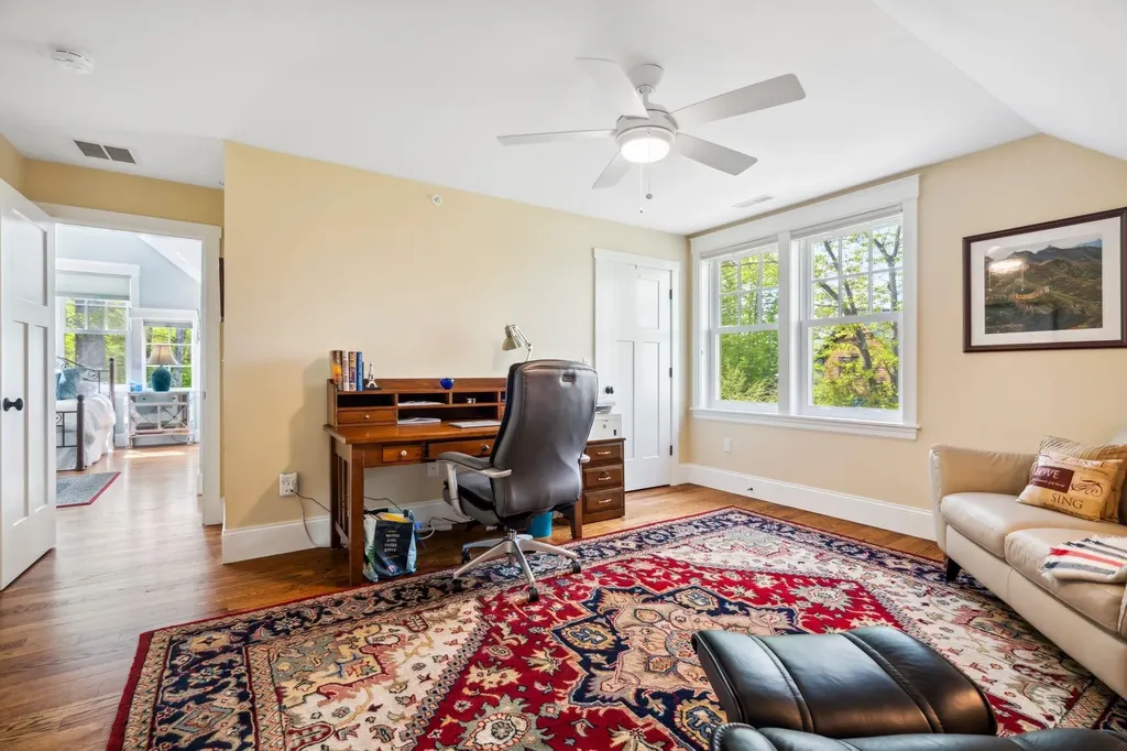 47 Lighthouse Cliffs Road Laconia NH 03246