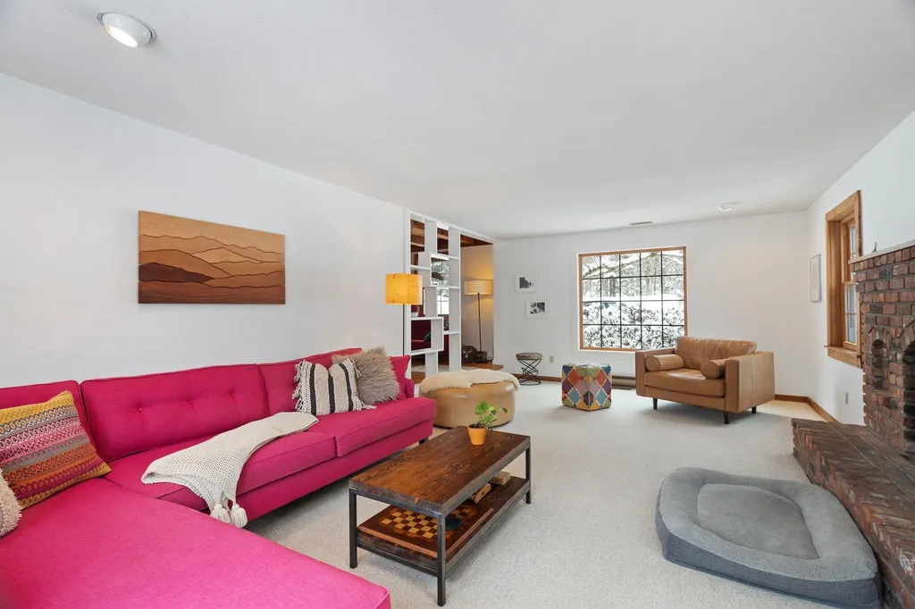 18 Chalk Pond Road Newbury NH 03255