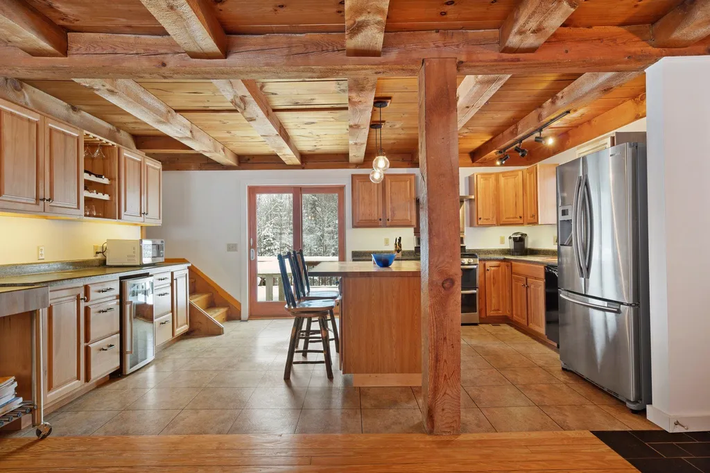 18 Chalk Pond Road Newbury NH 03255