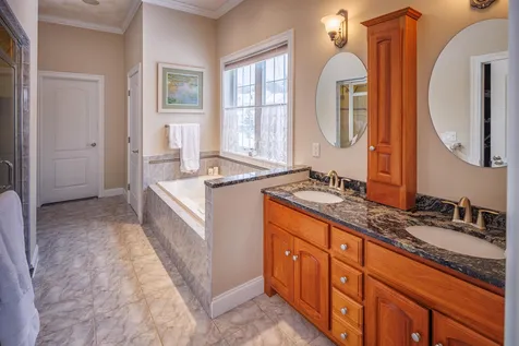 1 Cole Circle Madbury NH 03823