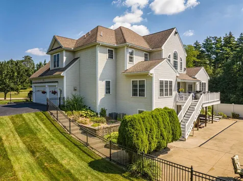 1 Cole Circle Madbury NH 03823
