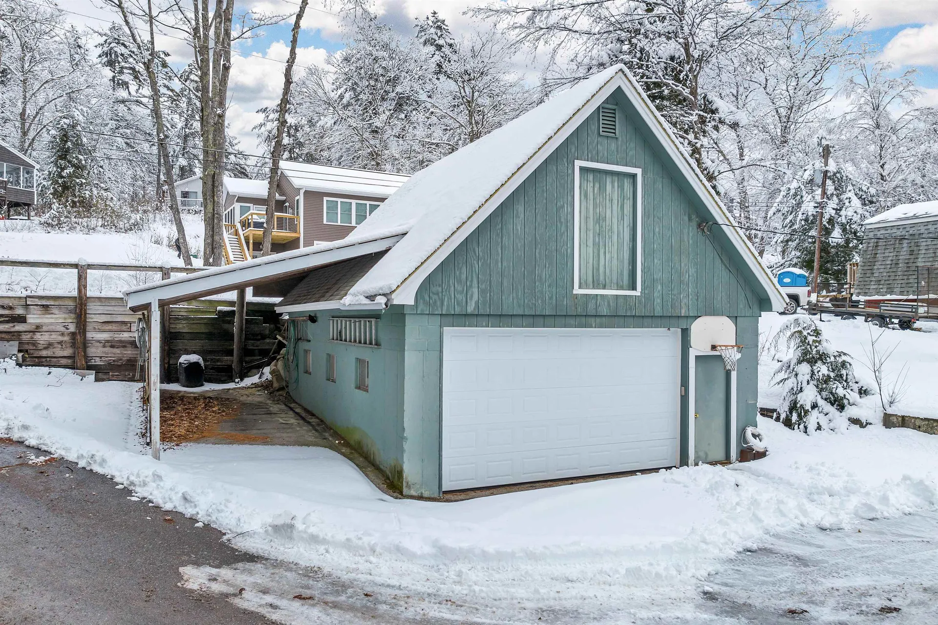 15 Archie Lane Alton NH 03810