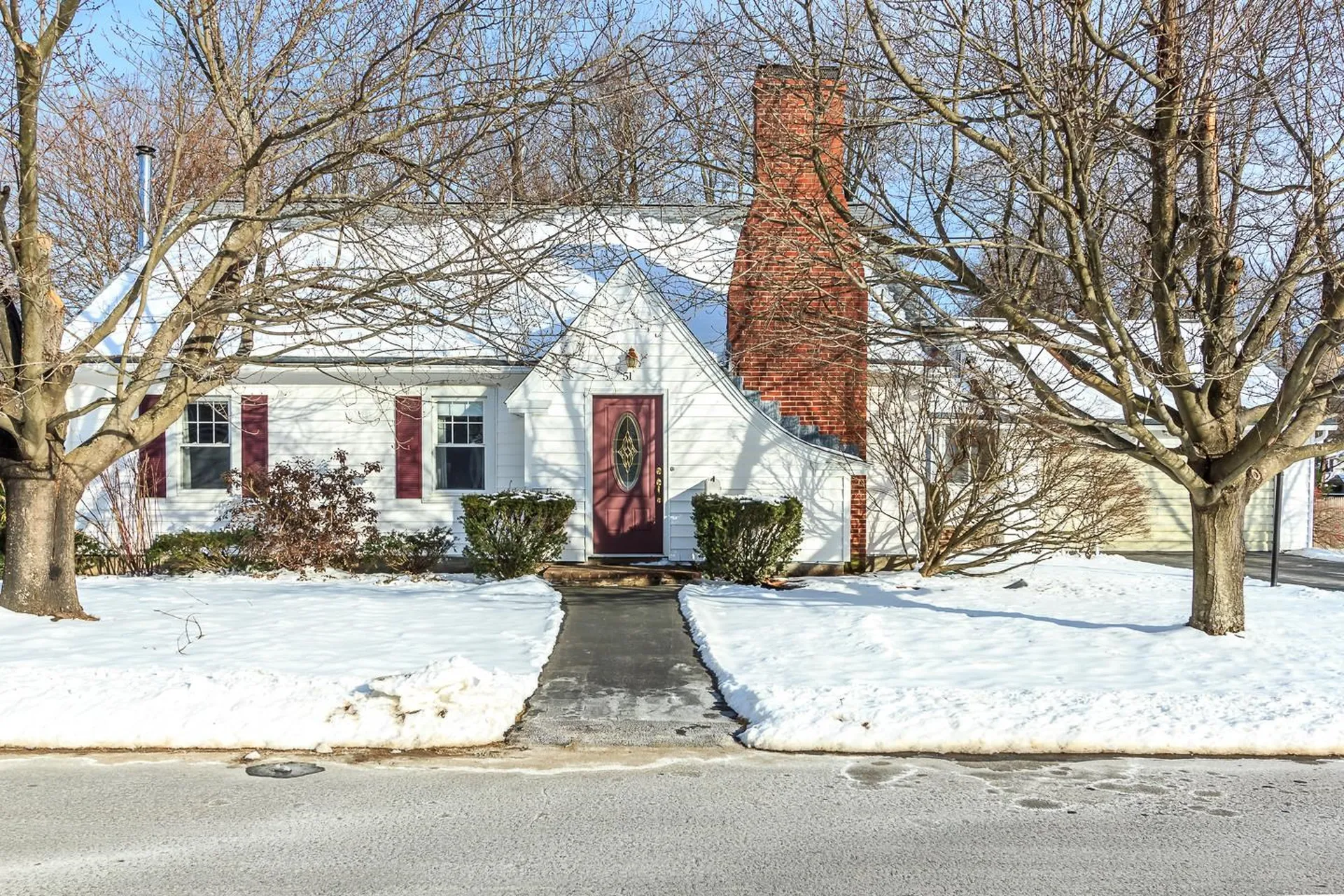 51 Platts Avenue Manchester NH 03109