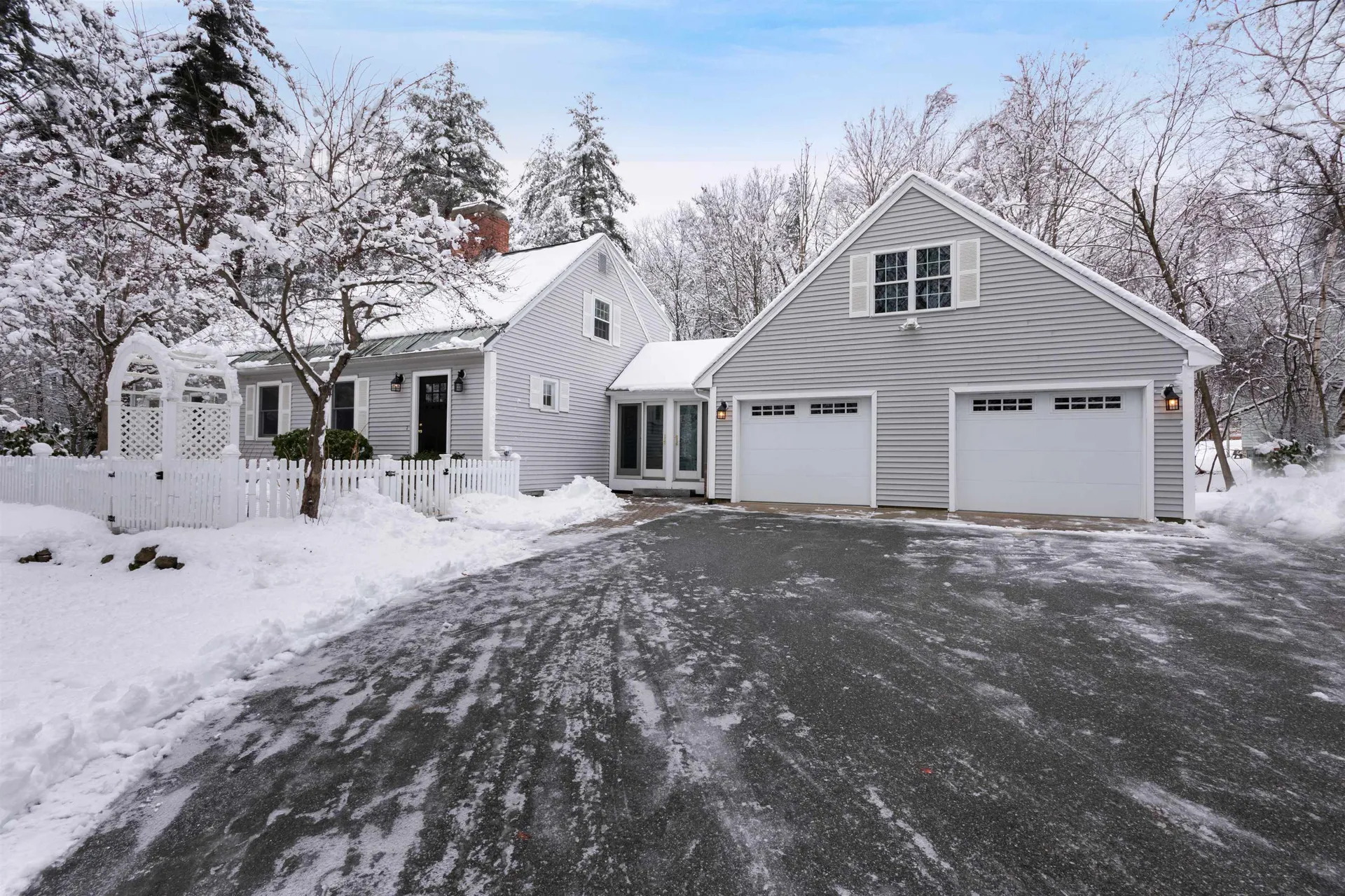 2 Hutchinson Road Merrimack NH 03054