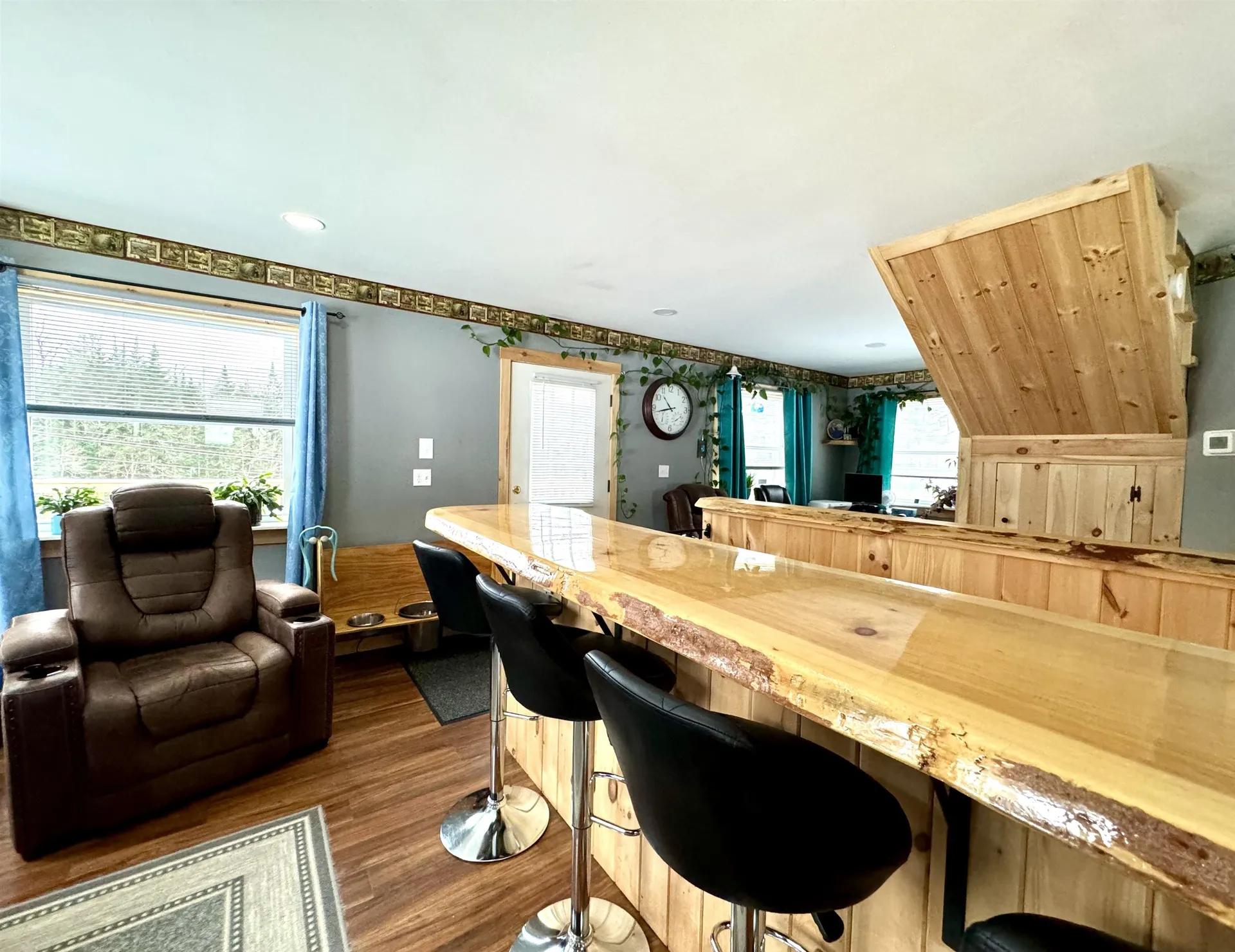 2030 Vt Route 105 Bloomfield VT 05905