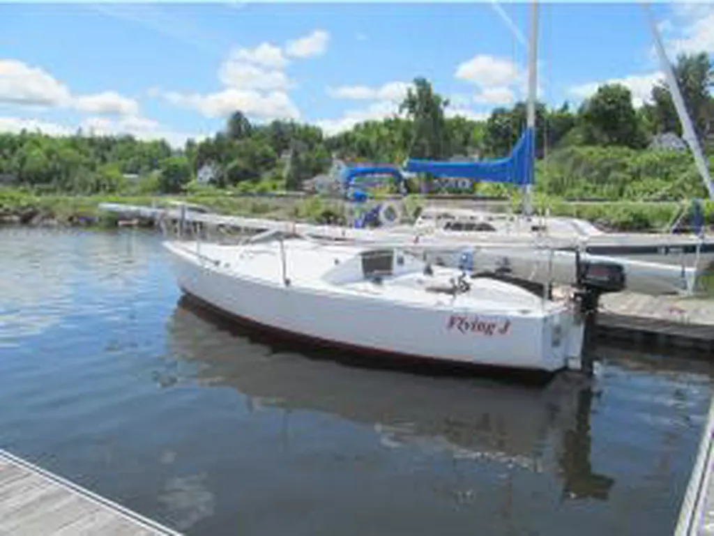 197 Farrants Point Newport City VT 05855