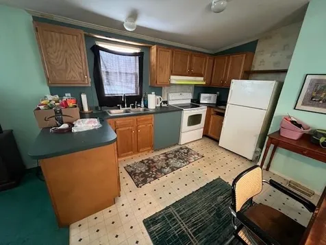 3 Hawaii Lane Rochester NH 03867