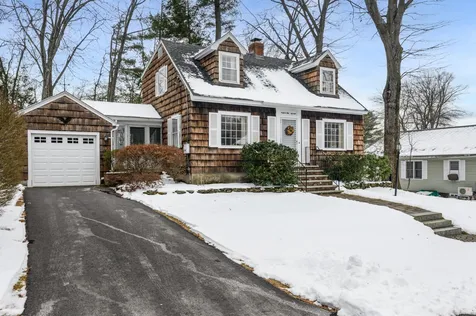 99 Esty Avenue Manchester NH 03104