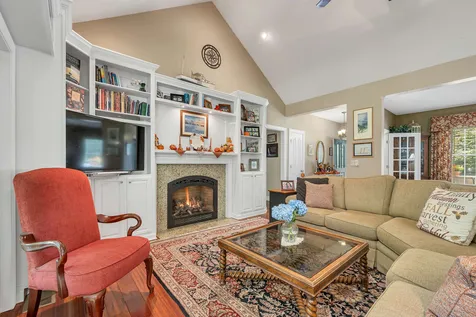 155 Mcmanus Road Wolfeboro NH 03894