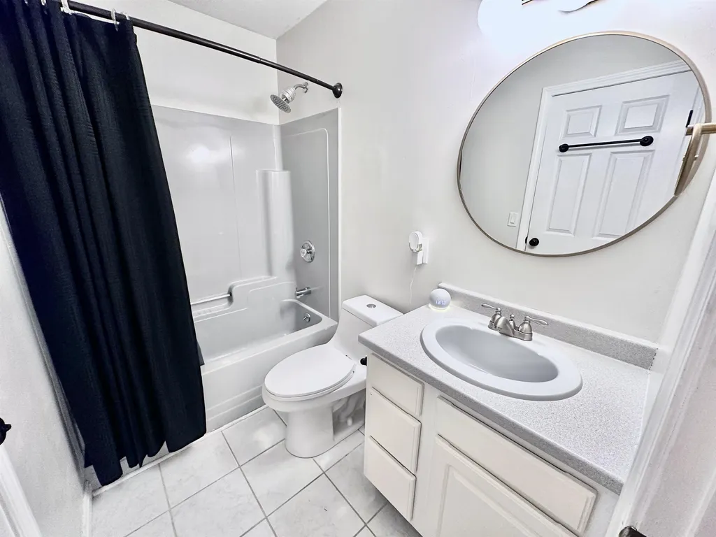 59 Stillwater Circle Rochester NH 03839