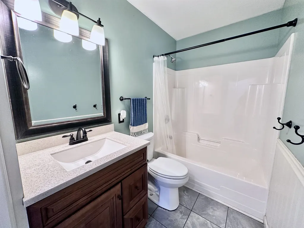 59 Stillwater Circle Rochester NH 03839