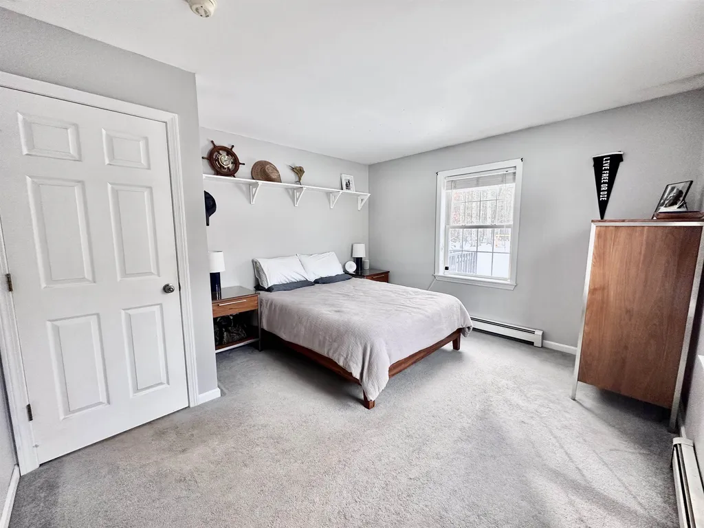 59 Stillwater Circle Rochester NH 03839