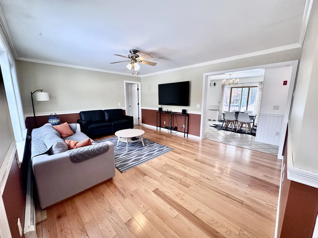 59 Stillwater Circle Rochester NH 03839