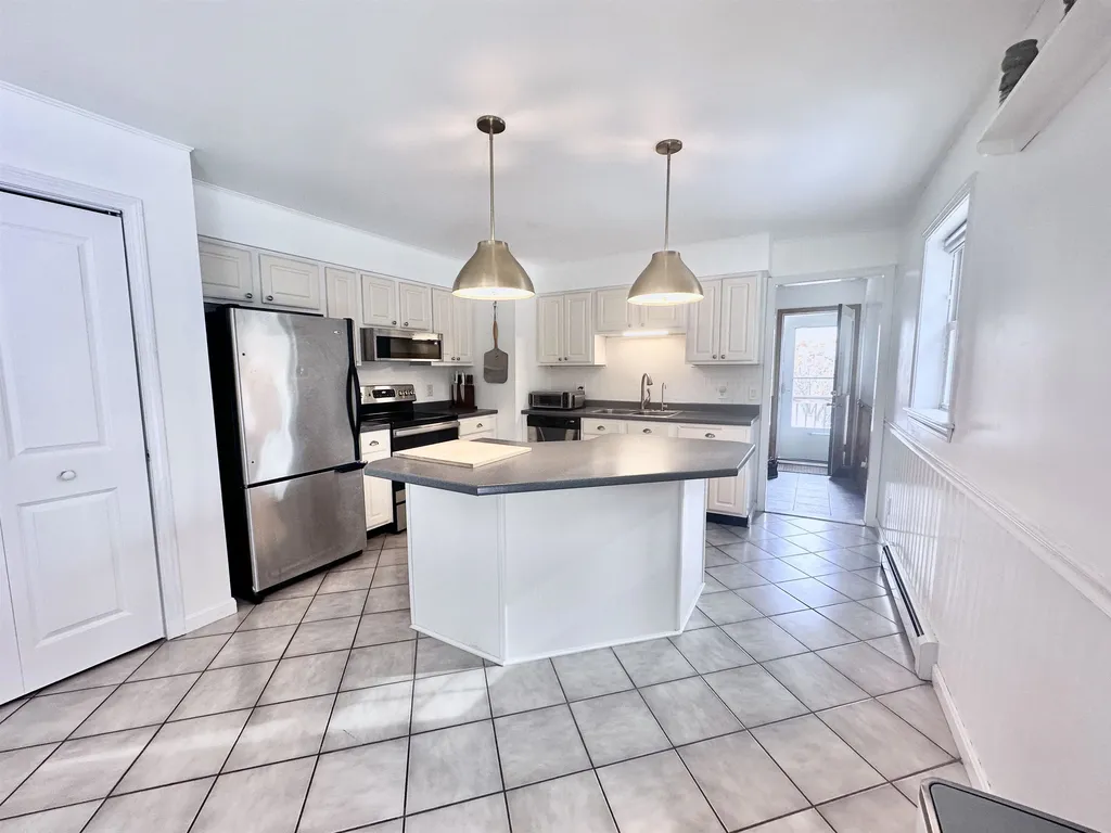 59 Stillwater Circle Rochester NH 03839