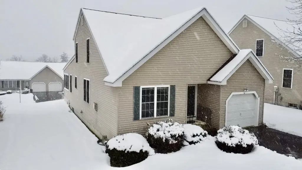 10 Gerry's Way Milford NH 03055