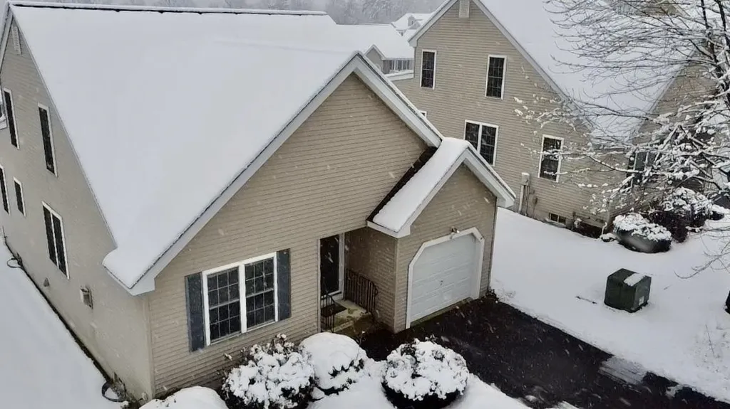 10 Gerry's Way Milford NH 03055