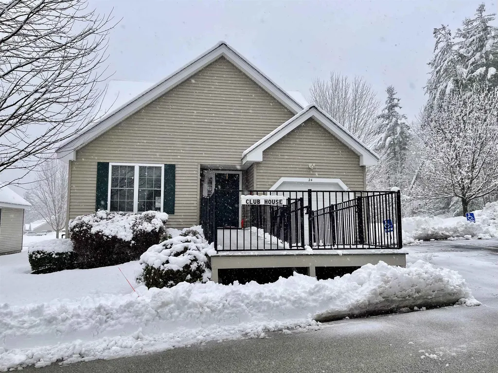 10 Gerry's Way Milford NH 03055