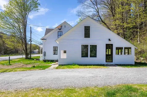 283 Main Street Londonderry VT 05148