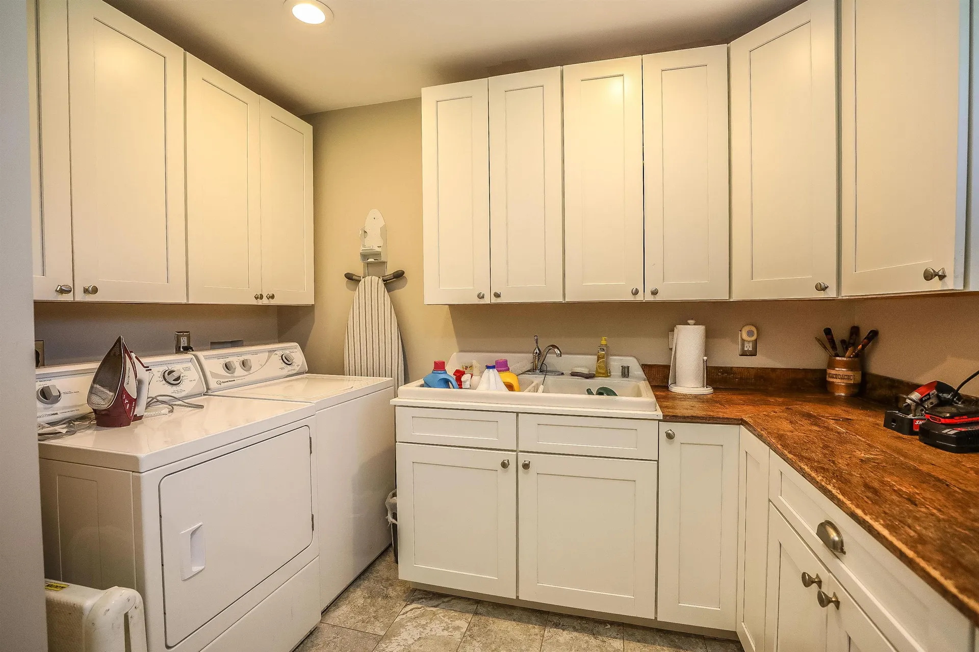 44/46 Chestnut Hill Road Amherst NH 03031