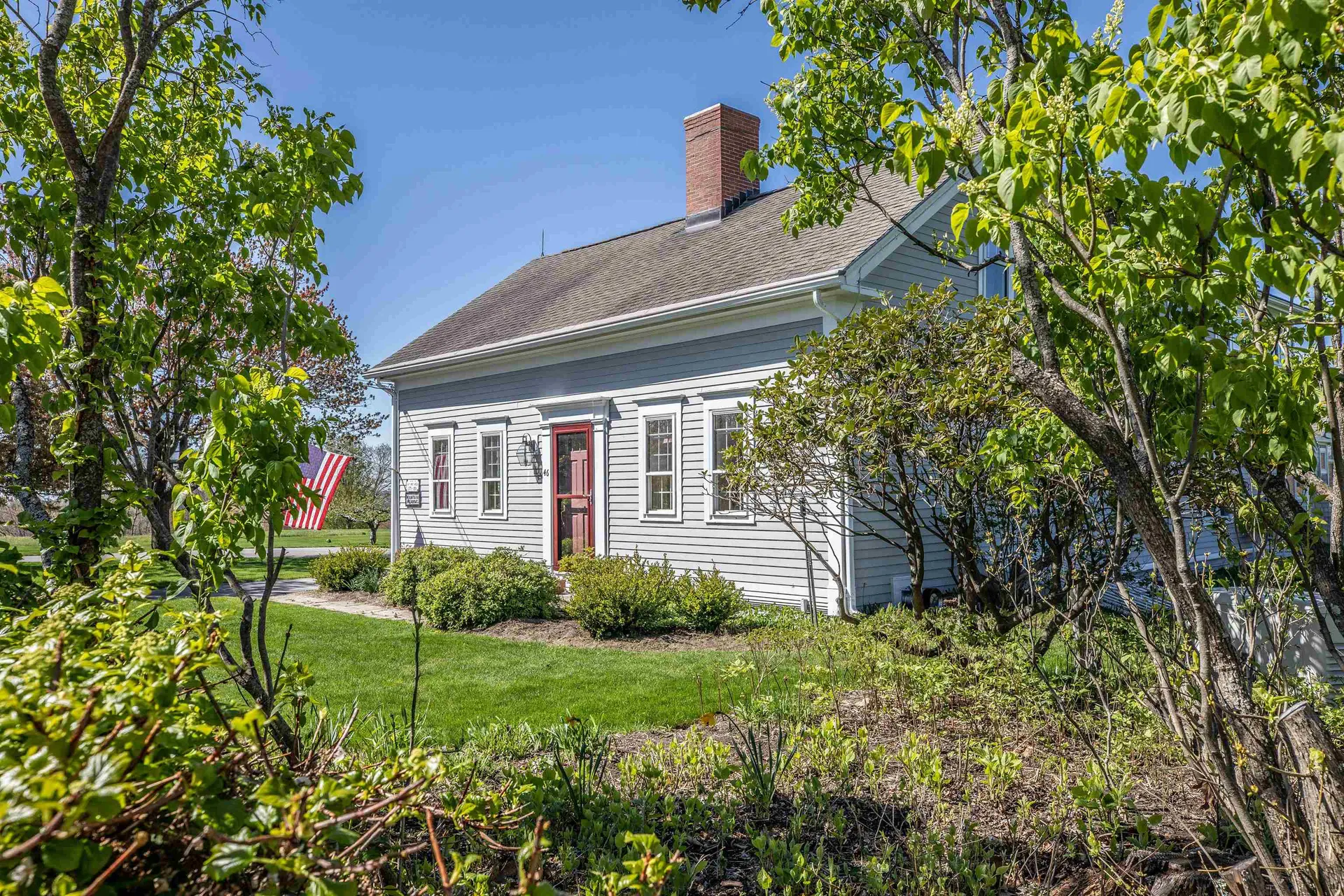 44/46 Chestnut Hill Road Amherst NH 03031