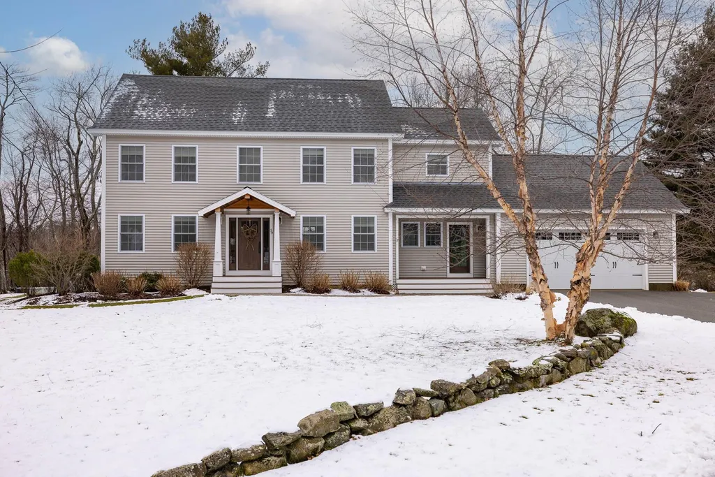 39 Huckleberry Lane Hampton NH 03842
