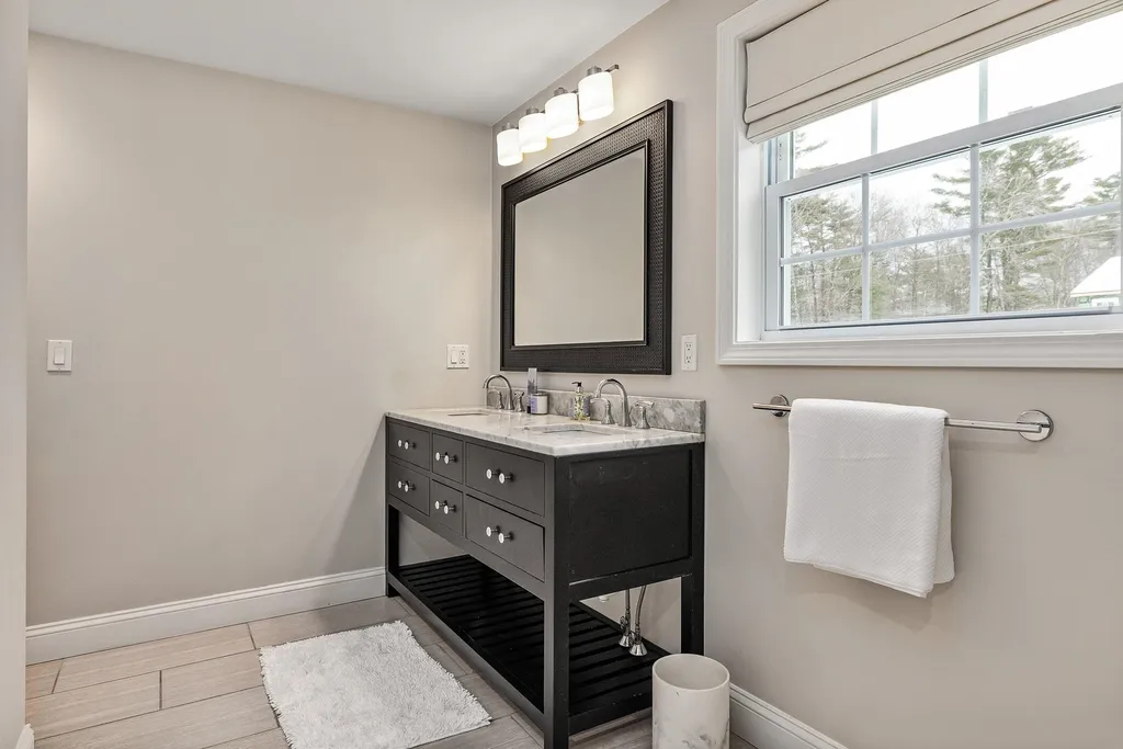 39 Huckleberry Lane Hampton NH 03842