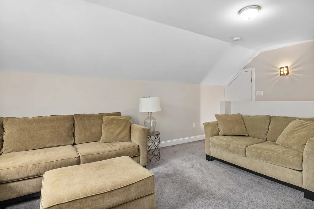 39 Huckleberry Lane Hampton NH 03842
