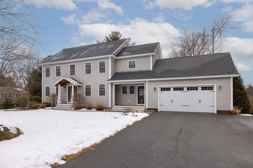 39 Huckleberry Lane Hampton NH 03842