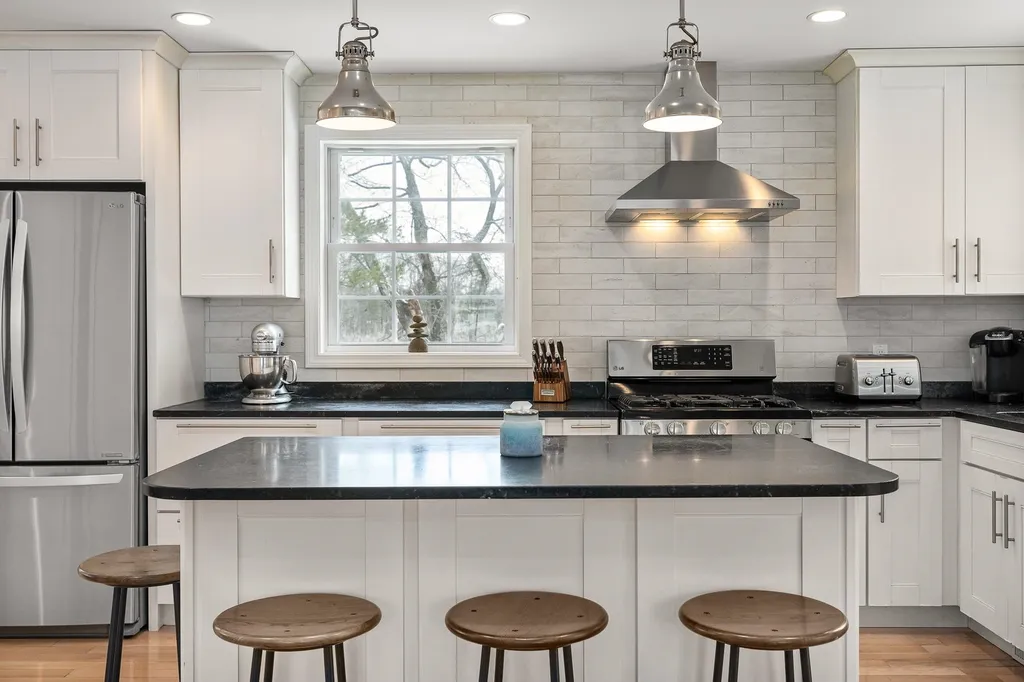 39 Huckleberry Lane Hampton NH 03842