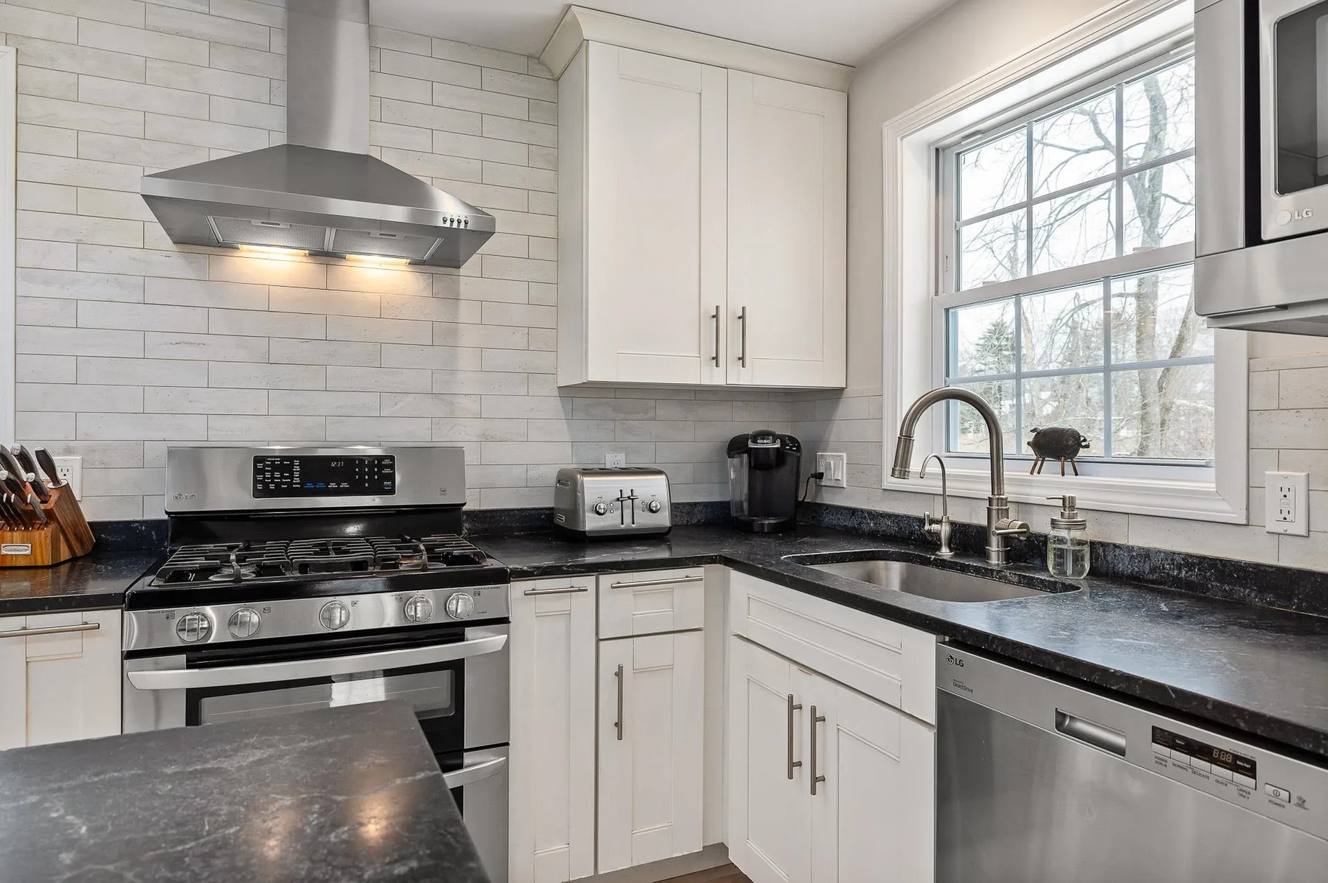 39 Huckleberry Lane Hampton NH 03842