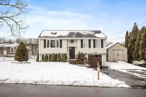 168 Waverly Street Manchester NH 03109