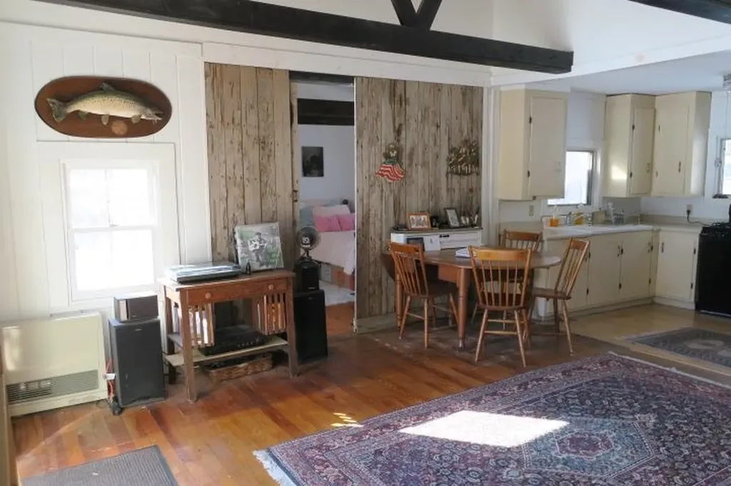 22 Newman Drive Northwood NH 03261