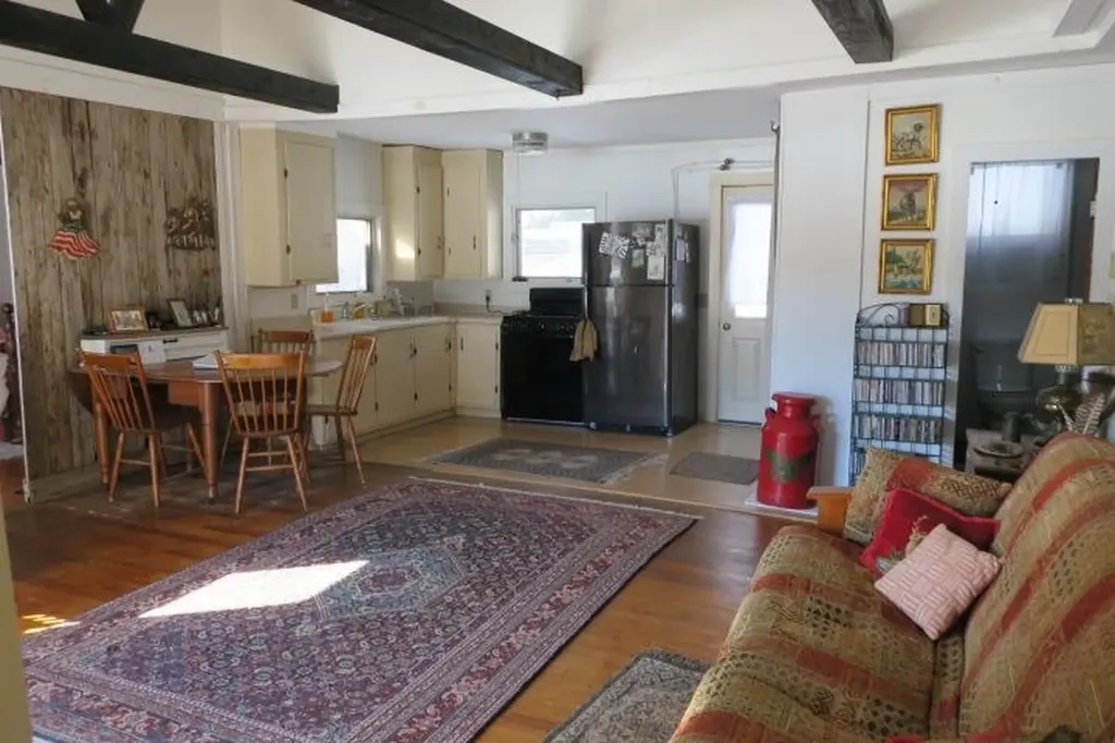22 Newman Drive Northwood NH 03261