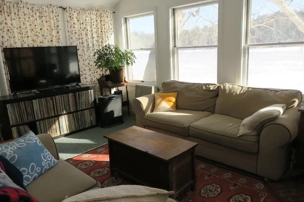 22 Newman Drive Northwood NH 03261