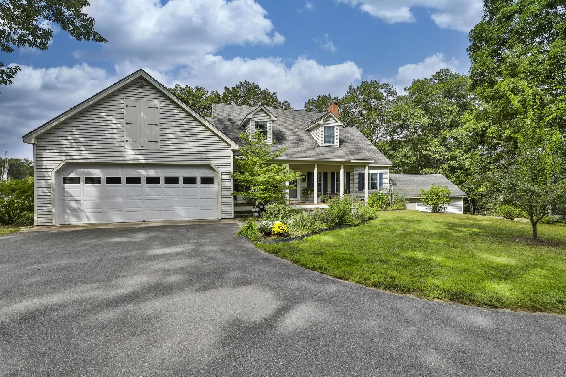 12 Pigeon Hill Road Brookline NH 03033