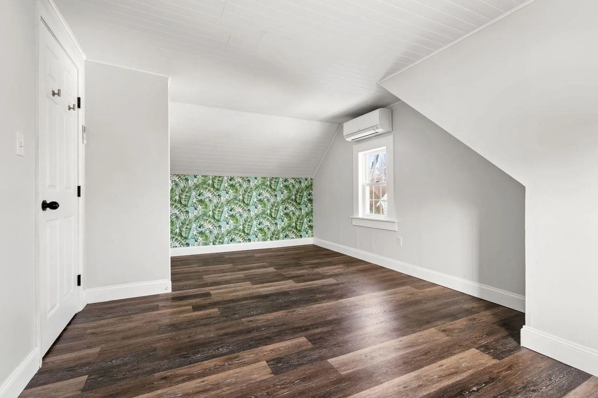 13 Douglass Way Exeter NH 03833
