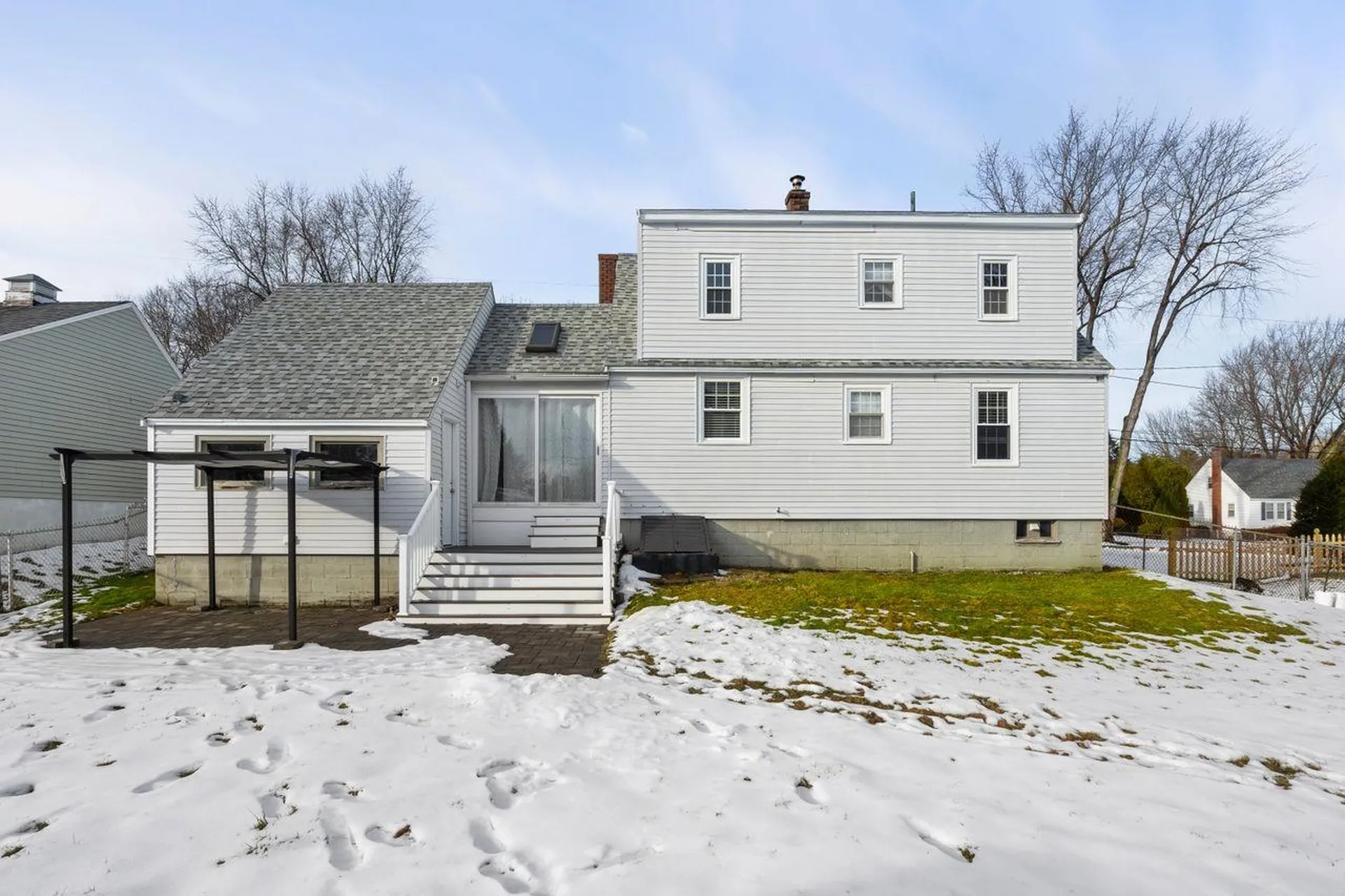 13 Douglass Way Exeter NH 03833