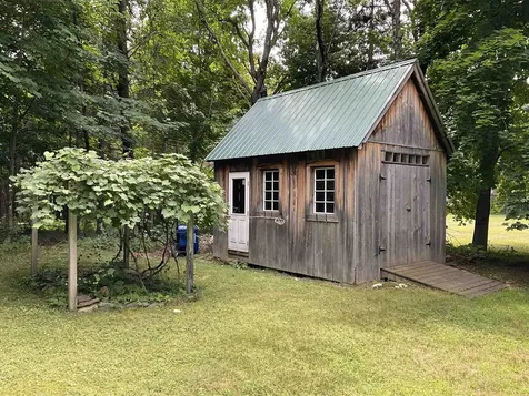 65 Chase Avenue Conway NH 03818